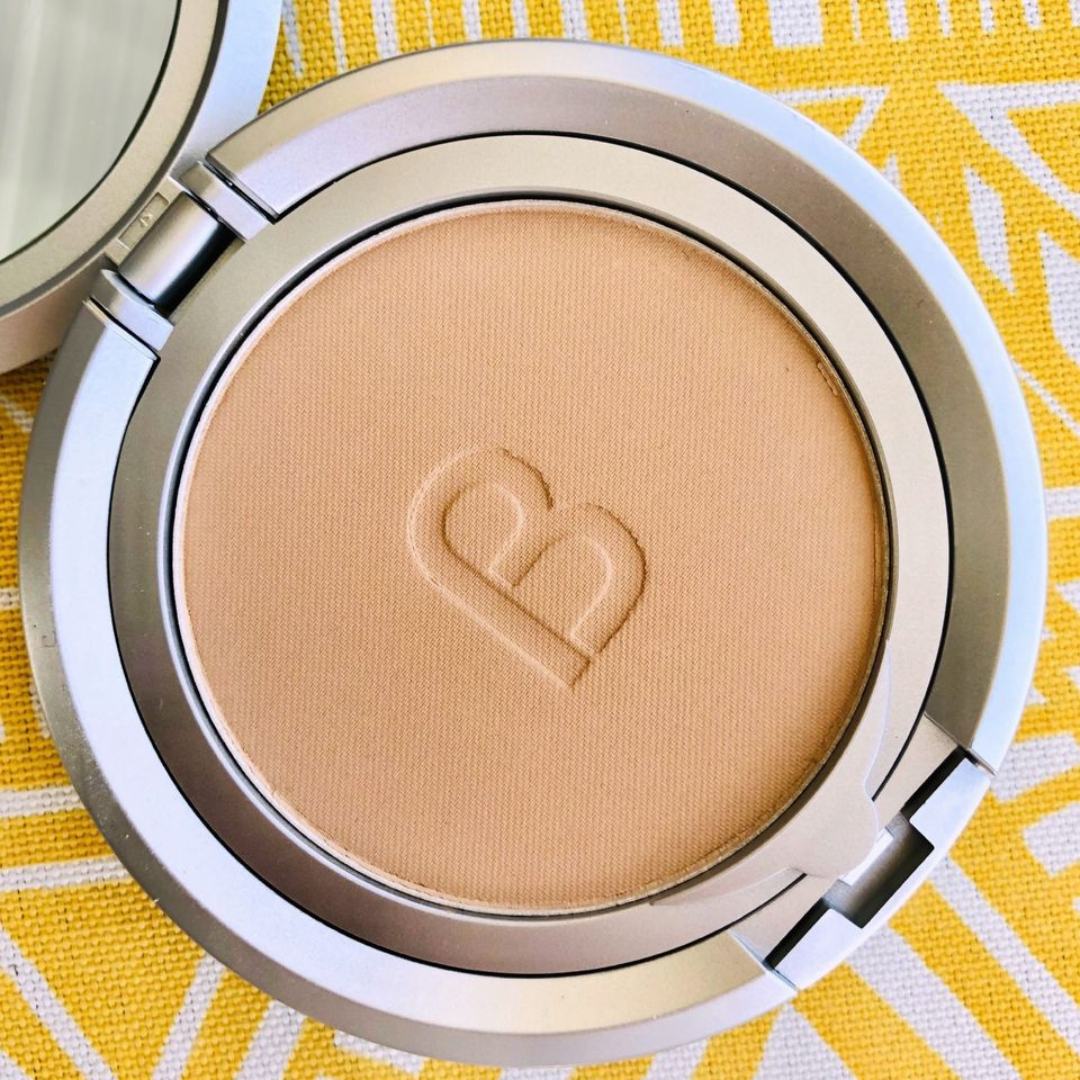 Dual Foundation Powder - Honey image 3